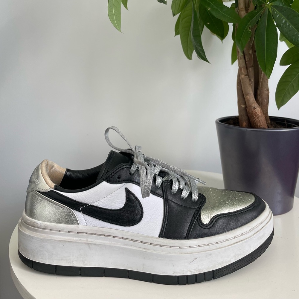 Women Size 8.5 Nike Air Jordan 1 Elevate Low SE Metallic Silver Toe Shoes
